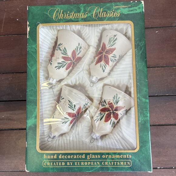 VTG 4 CHRISTMAS Bells CLASSICS HAND DECORATED GLASS ORNAMENTS Red Flowers Lot 4 - Picture 7 of 7